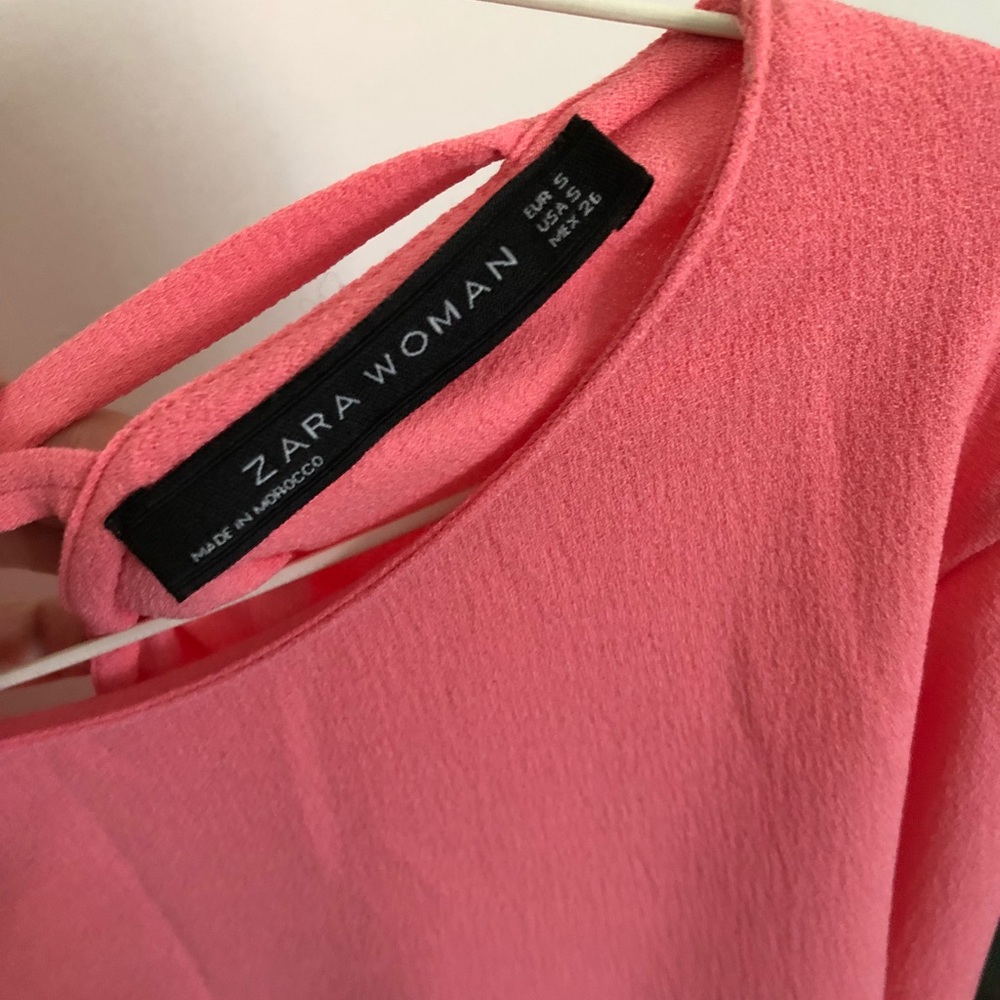 Zara long sleeve cutout blouse - Picture 3 of 3